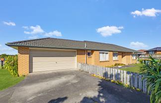 118 Naylors Drive, Mangere