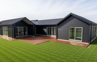 44 King Road, Kinloch