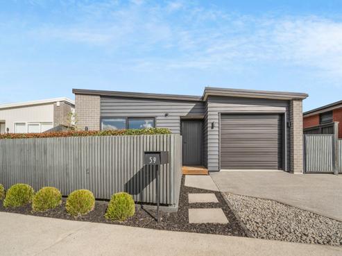 59 John Main Drive, Ramarama