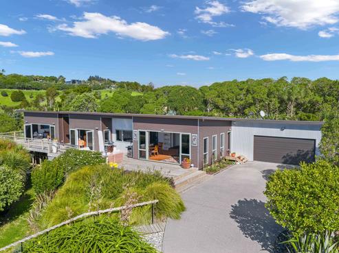 166 Saqa Way, Matapouri