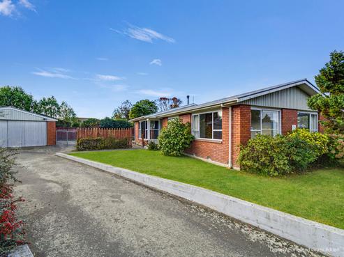 10 Aztec Place, Redwood