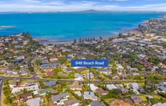 848 Beach Road, Torbay