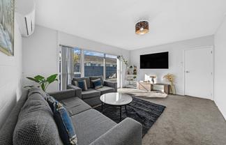 2/26 AIRFIELD ROAD, Takanini