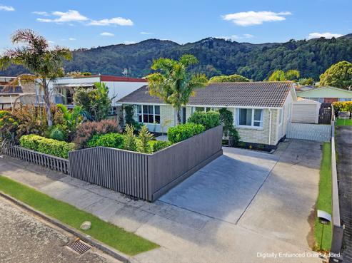 421 Fergusson Drive, Thames