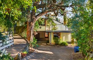 122A Chaucer Road North, Hospital Hill