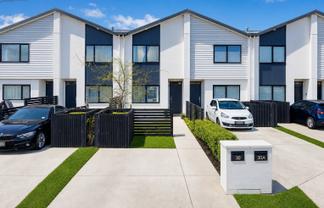 30 Biplane Street, Takanini