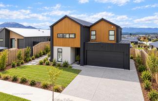 8 Callaghans Creek Rise, Wanaka