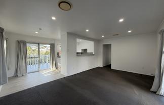 27 Cedar Heights Avenue, Massey