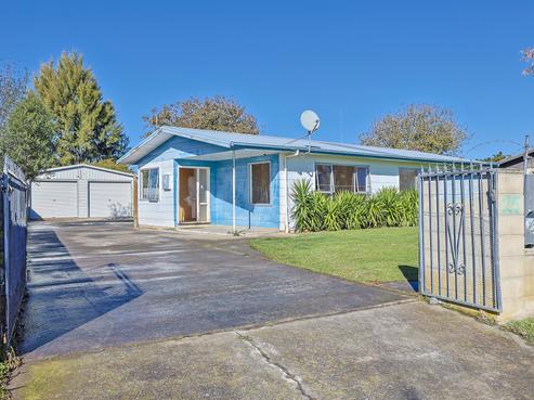 25 Burton Crescent, Flaxmere