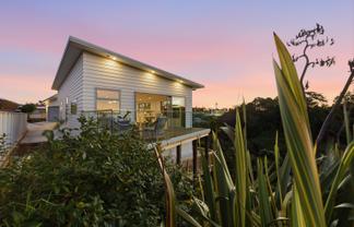 12c Ruskin Place, Westown