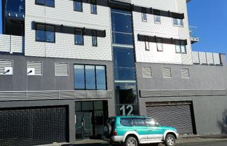 1E/12 CHARLES ST, Mount Eden