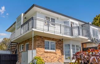 1A Hobday Place, Meadowbank