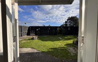 8/55 Pt Chevalier Road, Point Chevalier
