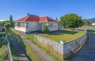 18 Goldsmith Crescent, Levin