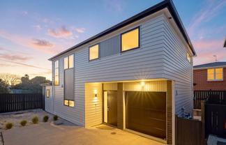 101C Beach Road, Te Atatu Peninsula