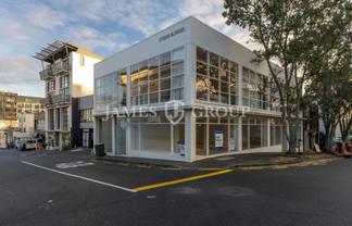 PRIME CORNER TENANCY WITH EXPOSURE