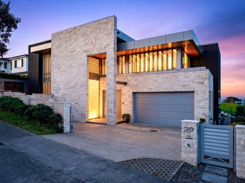 29 Bearing Parade, Long Bay