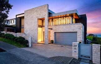 29 Bearing Parade, Long Bay