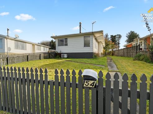 54 Lauder Crescent, Heidelberg