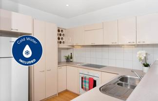 6C/22 Queen Street, Auckland Central