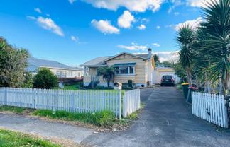 1/90  Jellicoe Road, Manurewa