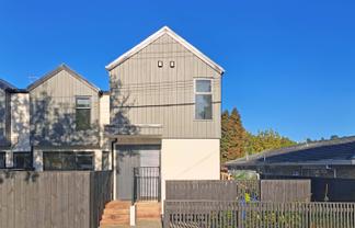 3/48 Glen Road, Stokes Valley