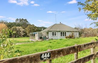 444 Brown Road, Kaiwaka