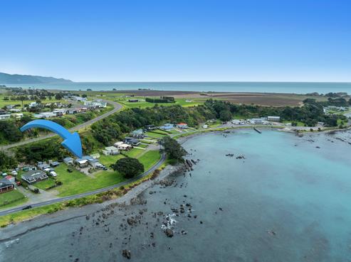 21 Orete Point Road, Waihau Bay