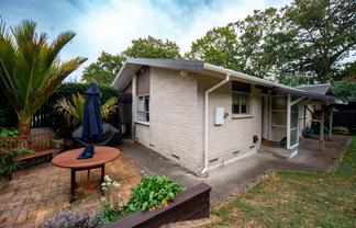 86B Pembroke Street, Hamilton Lake