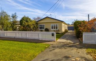 111 Roker Street, Somerfield