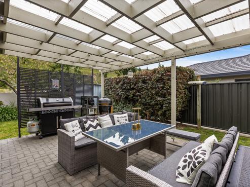1 Pinotage Drive, Greenmeadows