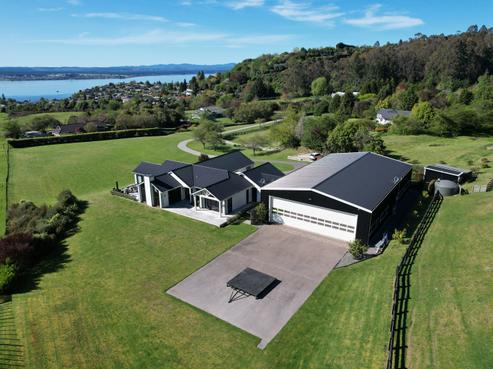 28 Te Moenga Park, Acacia Bay