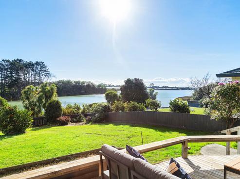 77 Elsie Drive, Waiuku
