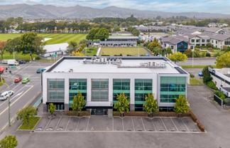 High profile corner office opportunity
