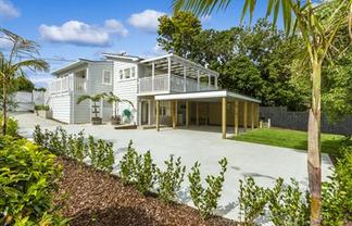 12 Moore Street, Hillcrest