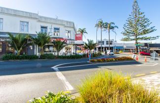 High Profile Birkenhead Retail 
