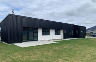 4 Isthmus Place, Lake Hawea