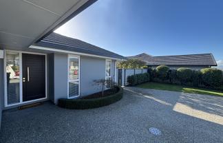 38 Berryfield Drive, Richmond