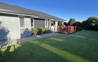 38 Berryfield Drive, Richmond