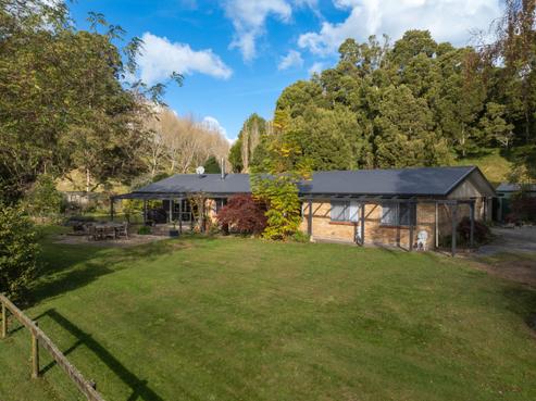213 Horahora Road, Tirau