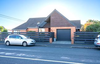 60 Bay View Road, South Dunedin