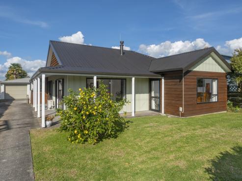 220 Plummers Point Road, Whakamarama