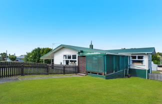 26 Puriri Road, Manurewa