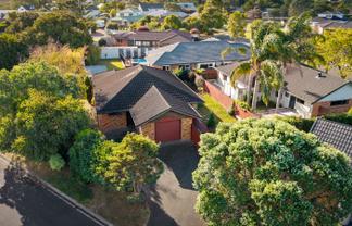 26 Settlers Grove, Orewa