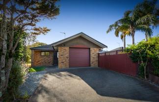 26 Settlers Grove, Orewa