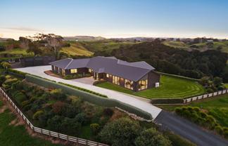1096C Awhitu Road, Waiuku