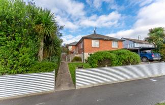 44 Dunkirk Street, Marchwiel