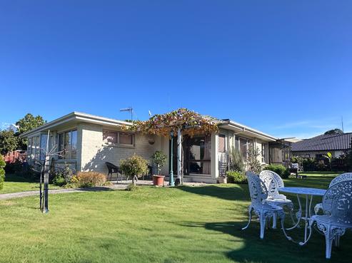 28 Trigg Crescent, Taradale