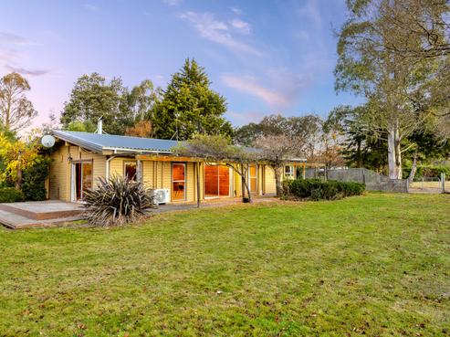 138 Harrs Road, Swannanoa