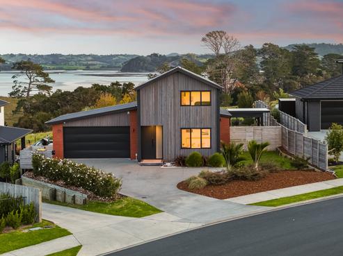 43 Kia Kaha Drive, Snells Beach